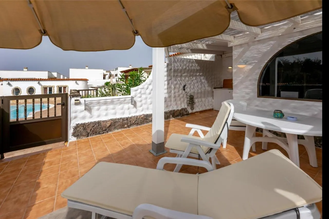 In Front Of The Pool, Large Terrace, Elegant & Confortable, Wi-Fi Costa Calma 0*,  Spanje